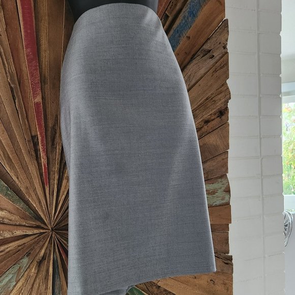 Max Mara silverish gray textured wool/silk skirt Sz 6 Made in Italy - Picture 3 of 8